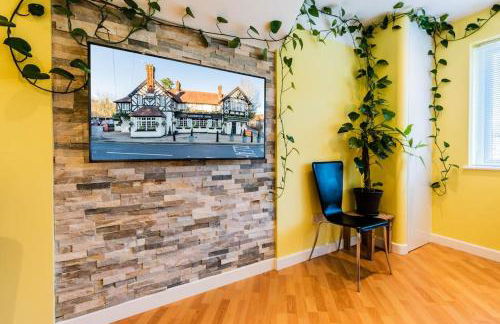 Comfy Apartment 16 Easy access to Central London - Foto 40