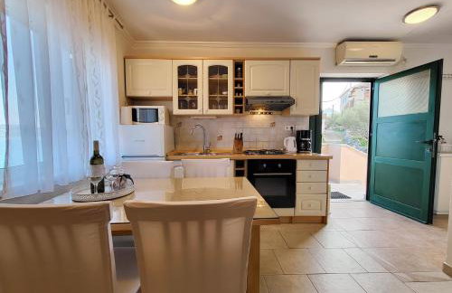 Holiday Home Duje - Foto 2