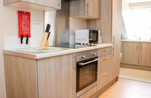 Springfield House - Photo 5