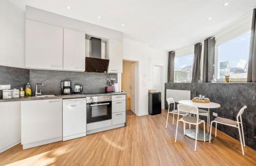 LivingLike-4P-central-modern-private-parking - Foto 13