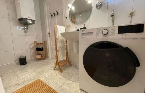 Zentrale Ferienwohnung mit Blick auf den See inklusive Parkplatz und Internet Geschäftsreisende willkommen - Foto 22