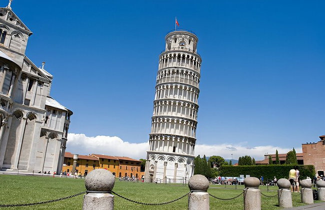 Tour de acceso reservado a la Torre de Pisa con audioguía - Foto 6