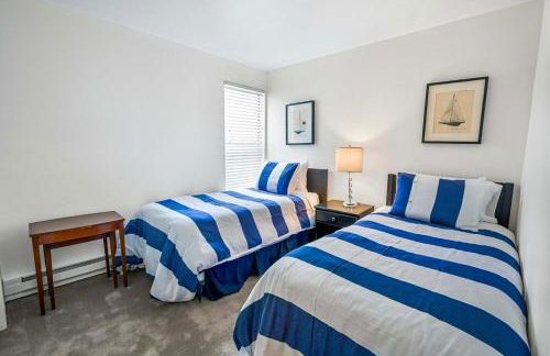 Ground Floor front 2 bed condo at Jacobs Landing - Foto 18