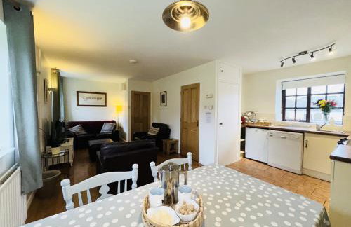 Blessingbourne Cottages & Apartments - Photo 152