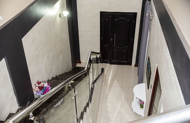 Lusaka Luxe - Your Private Oasis Awaits in the Heart of Zambia - Foto 14