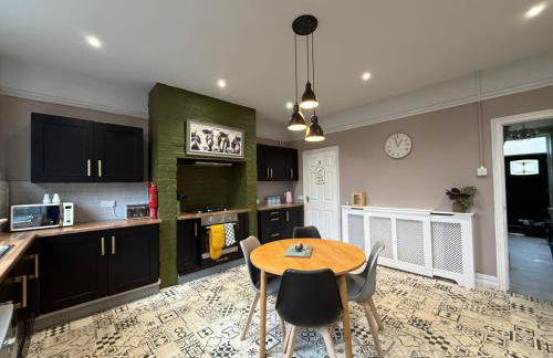 Horbury High St Wakefield ideal for long stays and contractors - Foto 3