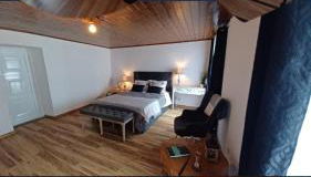 Stone House - Photo 3