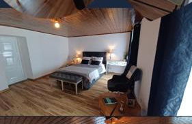 Stone House - Photo 3