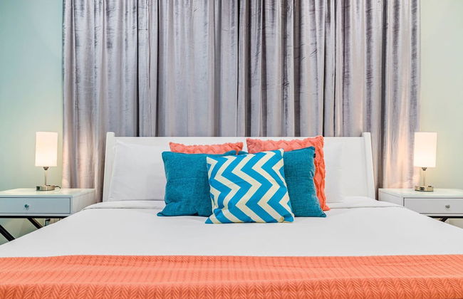 Oceanside Luxury The Cove Palm Beach 2BR 2 5BA - Foto 12