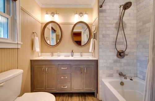 Getaway with Guest House - 6 Mi to Lake Glenville! - Foto 38