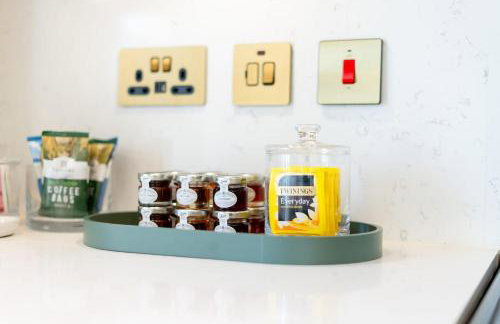 Gorgeous 3 Bedroom, 225 year old cottage - Foto 40