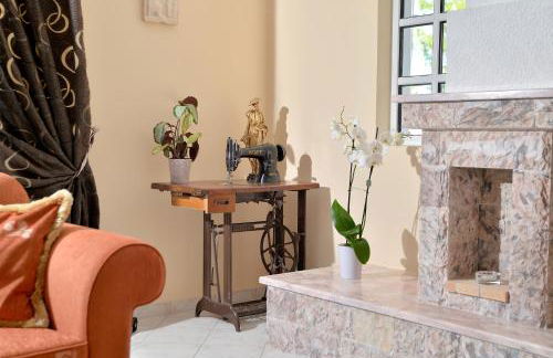 Domelia's Luxury Apartments near Airport & beach - Foto 20