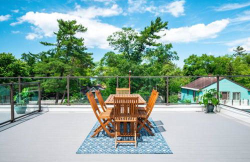 Private Hot Tub The Roost 16 Patio 2BR Downtown - Foto 2