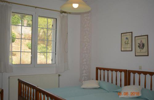 ELENI'S VILLAGE RELAXATION HOME - Photo 15