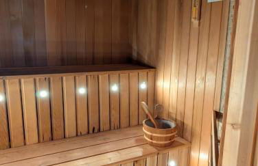 Home in Mount Pocono - Sauna & Lakefront - Foto 15