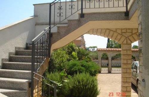 Apartments Mihael and Melani - Foto 11