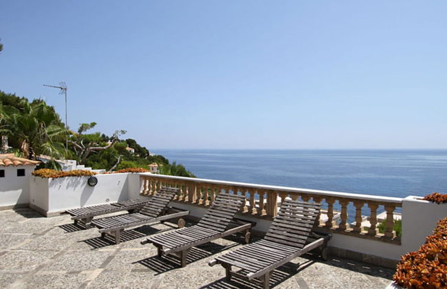 Fantastic Villa With Private Swimming Pool, Garage, Bbq, Patio, Wifi and the sea - Foto 31