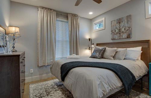 Great Family Home near Downtown - Foto 6