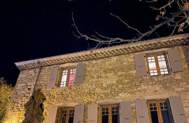 LES APPARTEMENTS DU SAINT THIERS, la Provence dans un coin de la Drôme et l'esprit d'une maison d'hôtes à Saoû - Foto 73