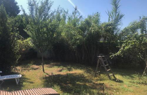 Studio de charme pour séjour tranquille à deux - Groupama Stadium - LDLC Aréna - Fiducial Astéria - Eurexpo - Aéroport St Exupéry - Base nautique du Grand Large - Foto 21