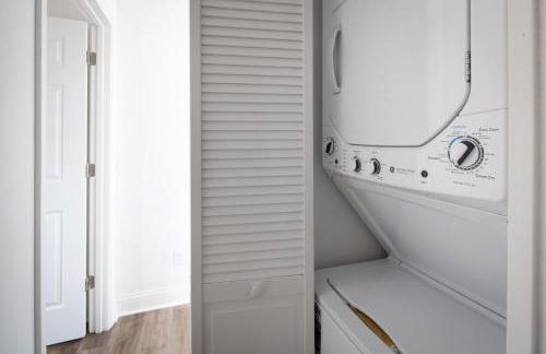 Walkable to Everywhere in Little Italy- Near CWRU and Cleveland Clinic Main Campus - Foto 22