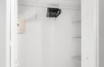 Best views, 2 balconies, 2 bedrooms, pool, gym, parking - Foto 39