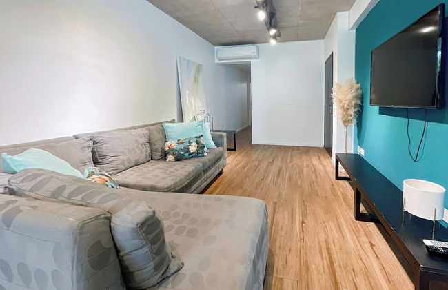 Urban Retreat Elegant Modern Apartment With Balcony in Villa del Parque - Foto 15