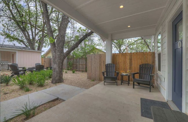 The Grove D With Hot Tub & King Beds - Walk to Main - Foto 17