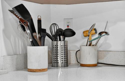 Heated Pool Villa with Mini Golf & Game Room Fort Lauderdale - Foto 28