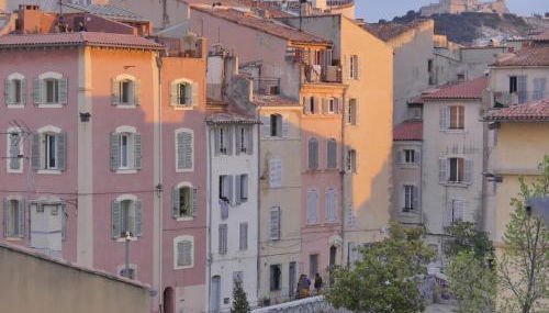 coquet appartement au coeur du panier - Photo 2