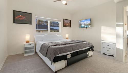 Mt Elden Tree Home - Photo 3