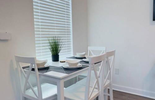 Walk to Superdome - 5 min to Canal St - 8min to French Quarter - Foto 3