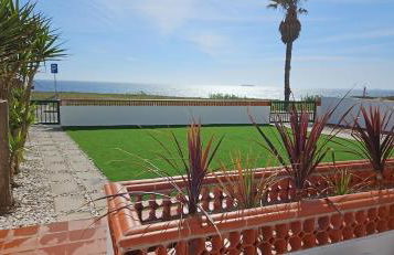 Casa Sol e Mar em Porto Covo - Foto 1