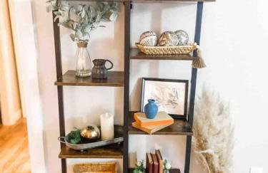 Renovated Bungalow Getaway - Foto 21