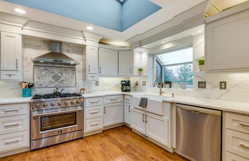 Great for Groups Home 3 Mi to Dtwn Springfield! - Photo 10