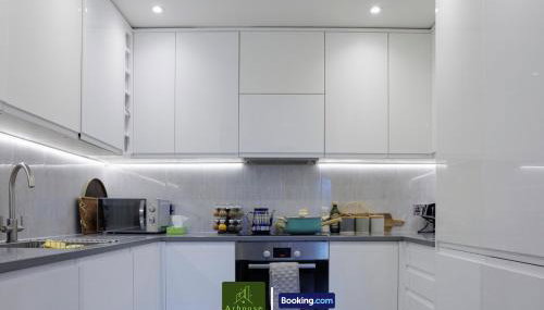 One Bedroom Apartment By Arhouse Apartments Short Lets & Serviced Accommodation Kingston With Free WiFi - Photo 2