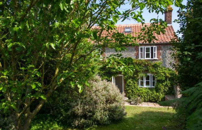 Host Stay Marlpit Cottage - Foto 25