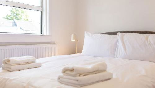 Bright & Airy 2BD - 10 mins walk to Chelt Centre! - Foto 4