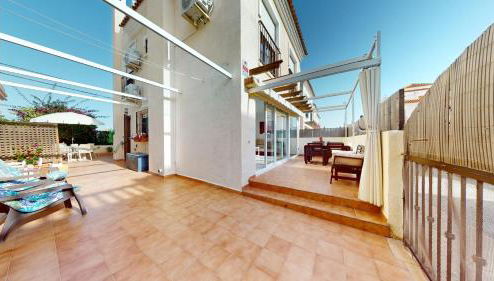 El Olivo and Brisas Beach house - Foto 1