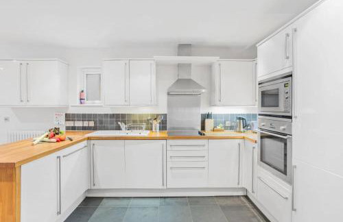 4 Out Of The Blue, Croyde - Free Parking & WiFi - Pet Friendly - Foto 15