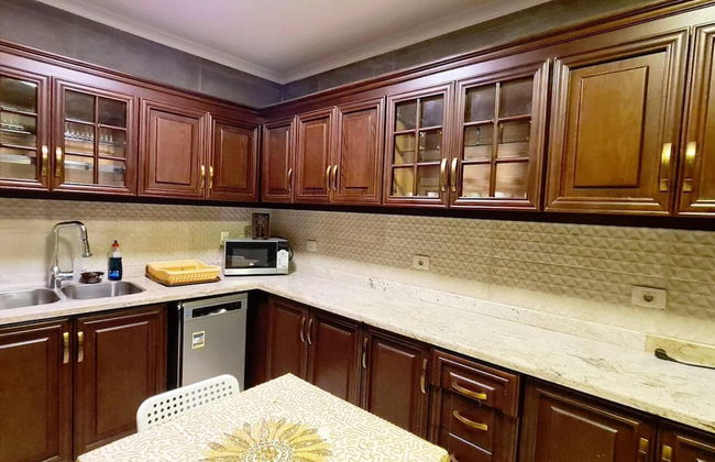 Spacious Executive Luxury Apartment With Balcony - Foto 9