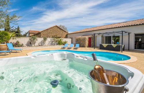 Villa avec piscine et Jaccuzy - Foto 1