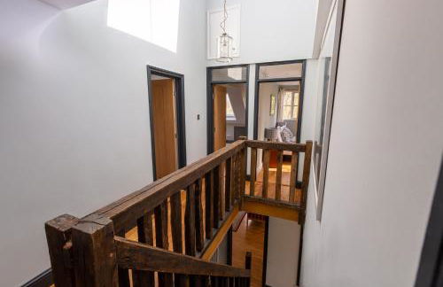 Modernised seven bedroom country house and garden with hot tub - Foto 38