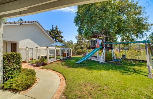 Pet-Friendly Riverside Retreat with Private Spa! - Foto 29