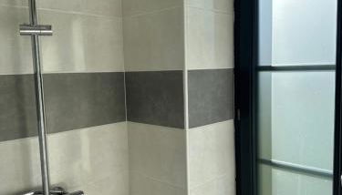 Charmant appartement en pierres - Foto 3, Shower