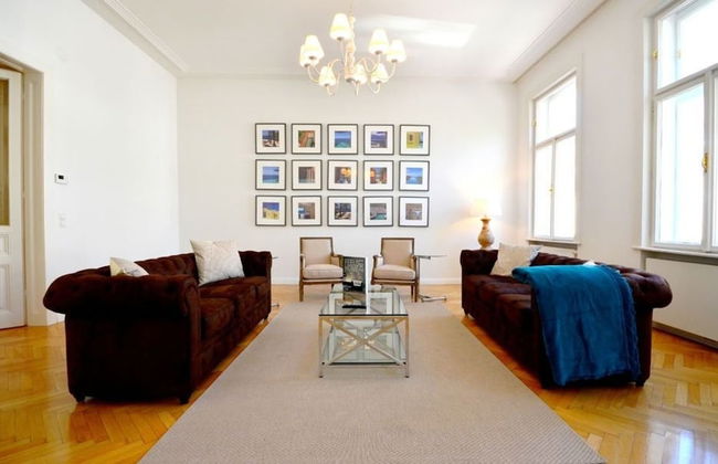 Vienna Residence Colossal Apartment With Balcony and Space for 8 Guests - Foto 14