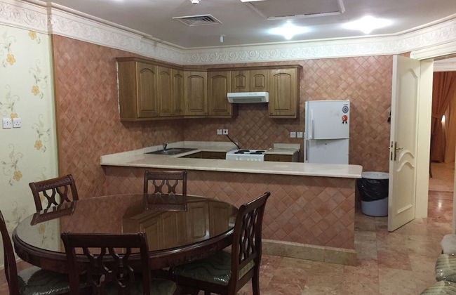 Worood Al Safawa Villas & Suites - Photo 55