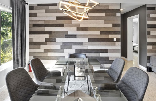 Beach Bliss 10 Mins to Waves 3BR Oasis With Pool - Foto 36