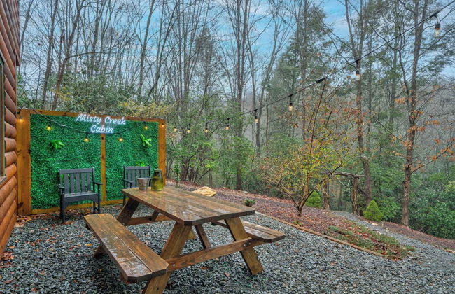 Misty Creek Cabin Private 3 BDR w/ Game Room! - Foto 52