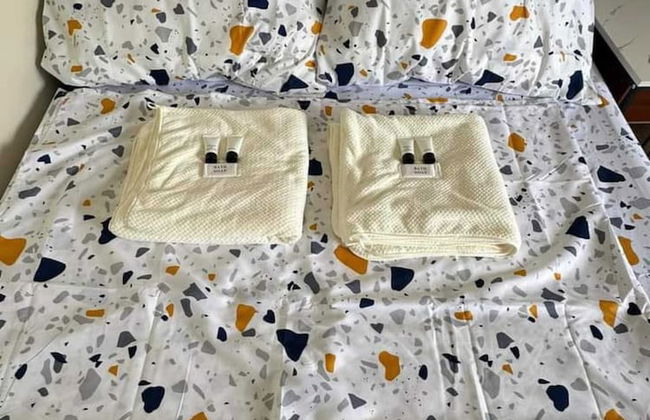 Fullerton Suites - Photo 2